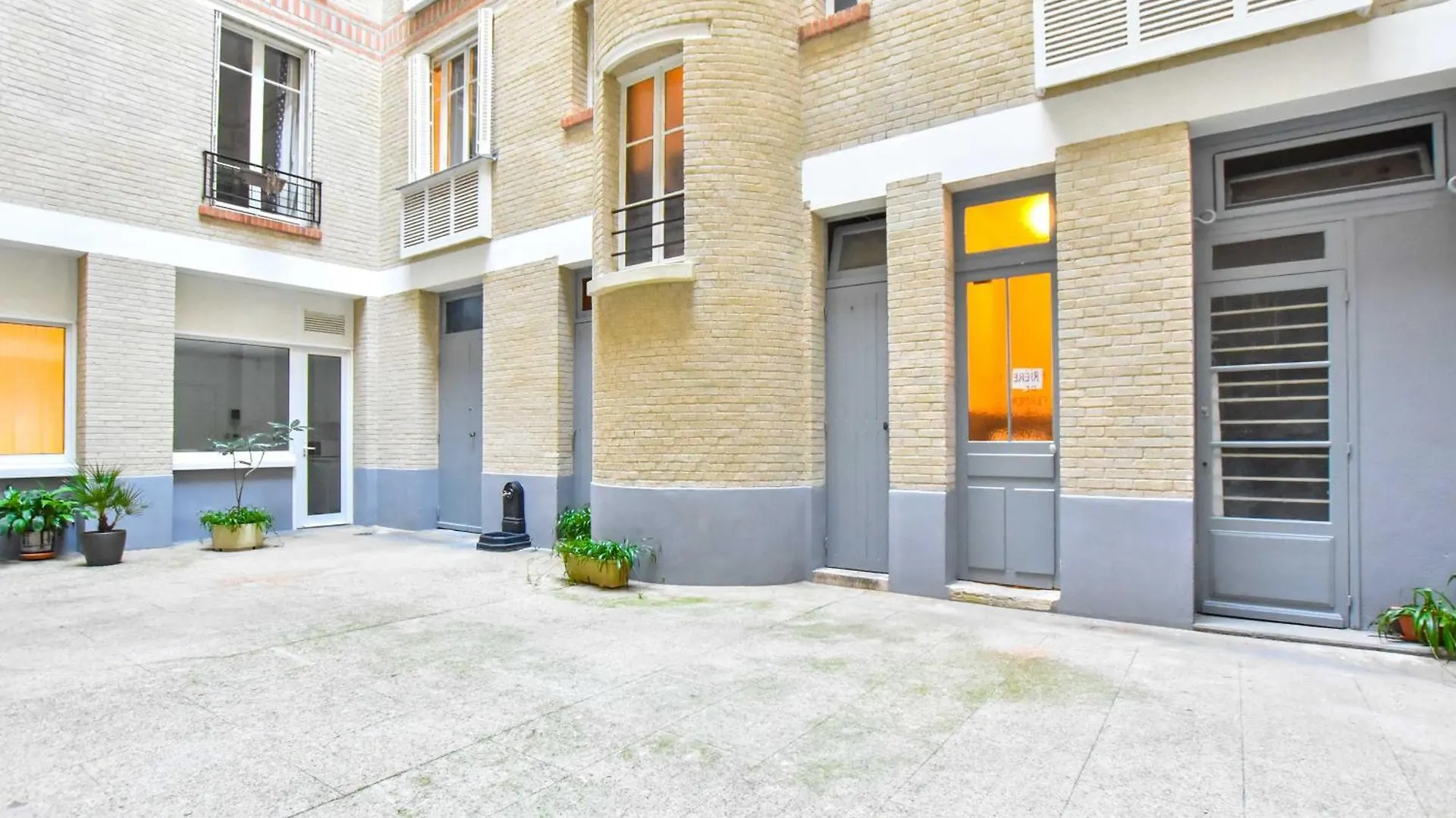 Apartman Charming Studio - 2P - Champs Elysees Párizs
